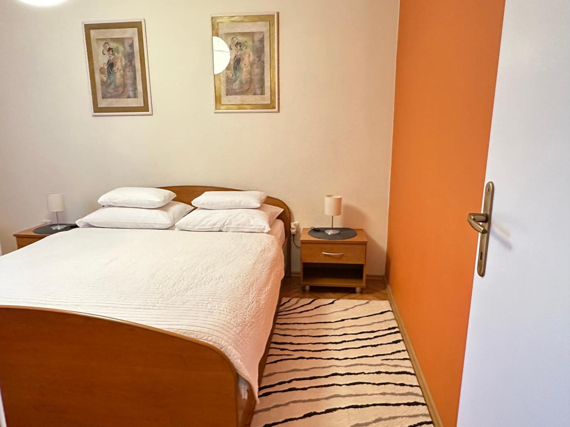 Apartments - Rooms VESNA Primošten Buitenkant foto