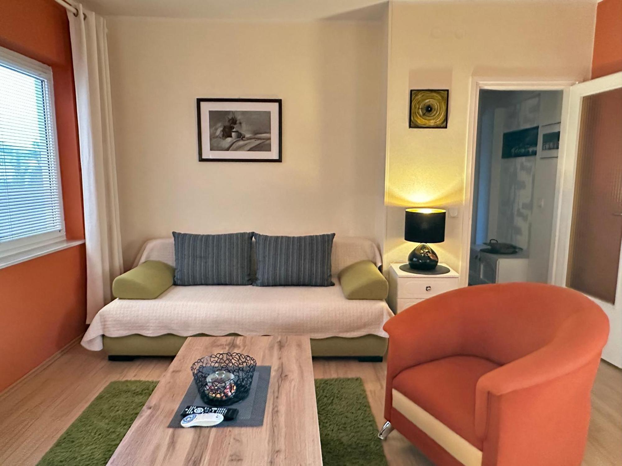 Apartments - Rooms VESNA Primošten Buitenkant foto