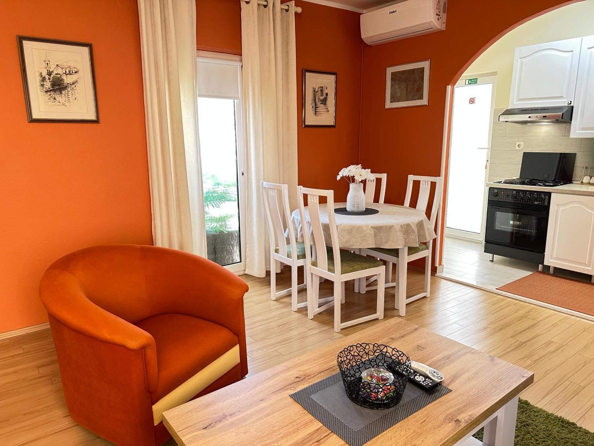 Apartments - Rooms VESNA Primošten Buitenkant foto